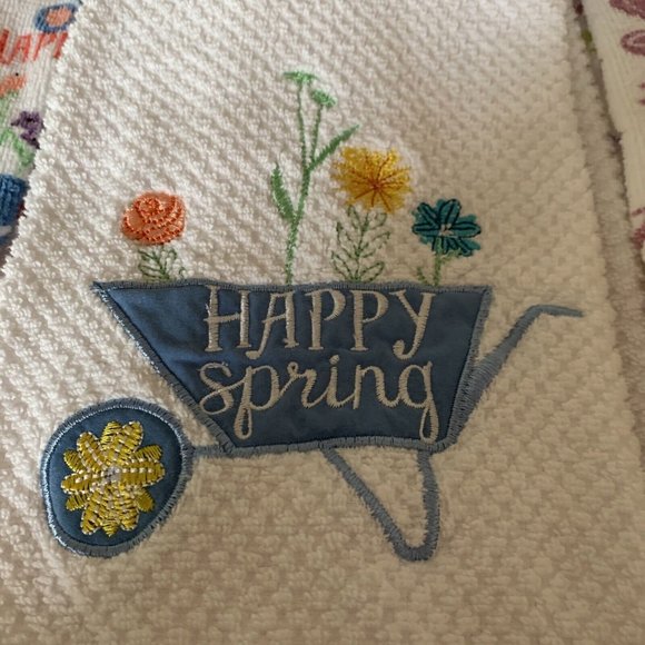 3 Spring “HAPPY SPRING” Decor Kitchen Towels Butterfly Flowers - Picture 2 of 4